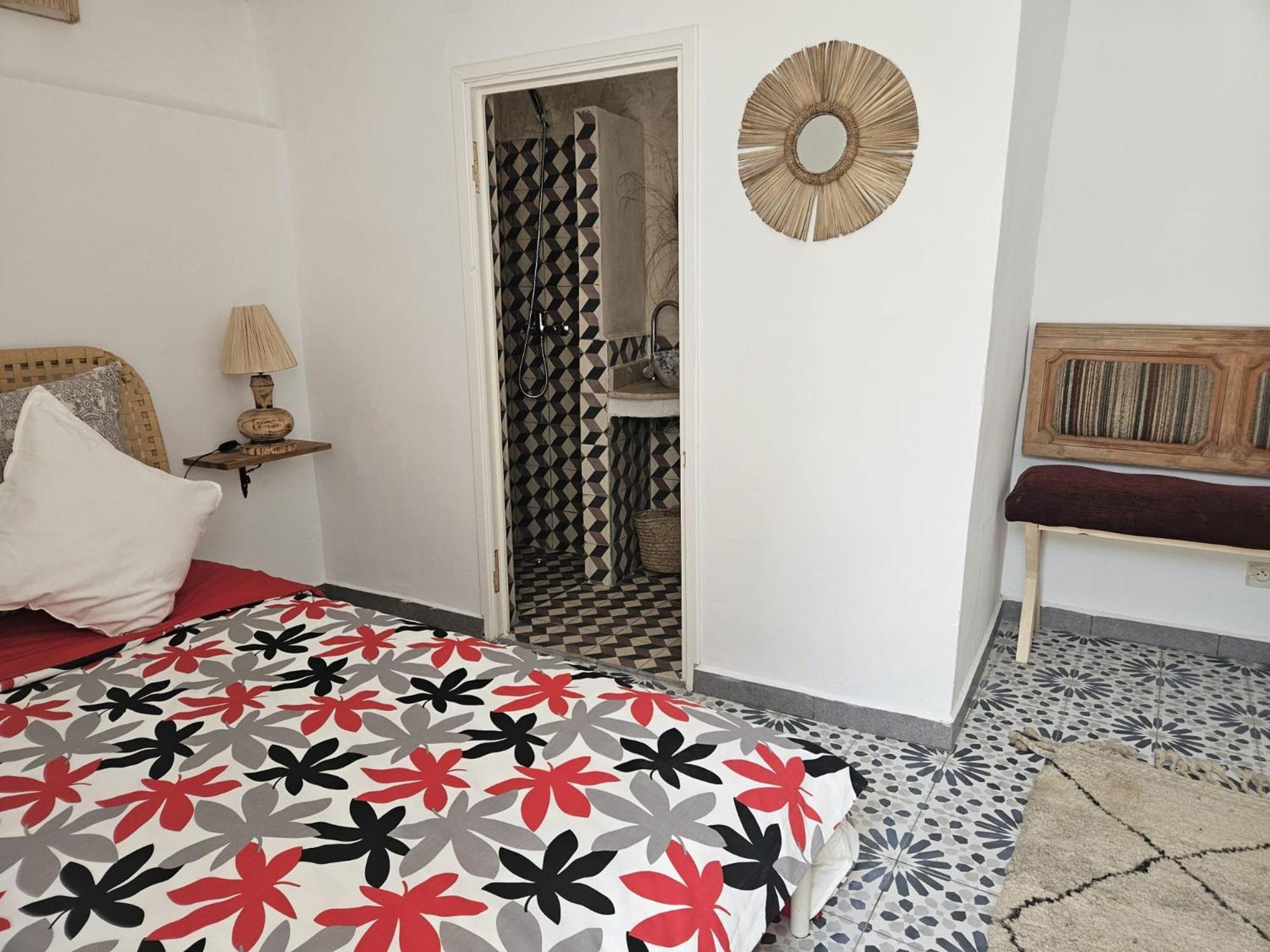 Les Terrasses Suites Home - Yoga Studio Эс-Сувейра Экстерьер фото