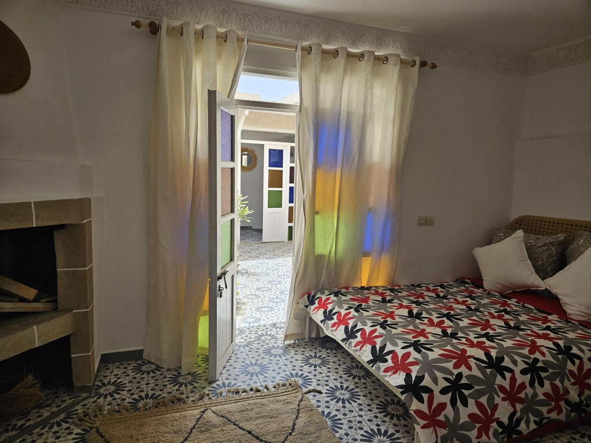 Les Terrasses Suites Home - Yoga Studio Эс-Сувейра Экстерьер фото