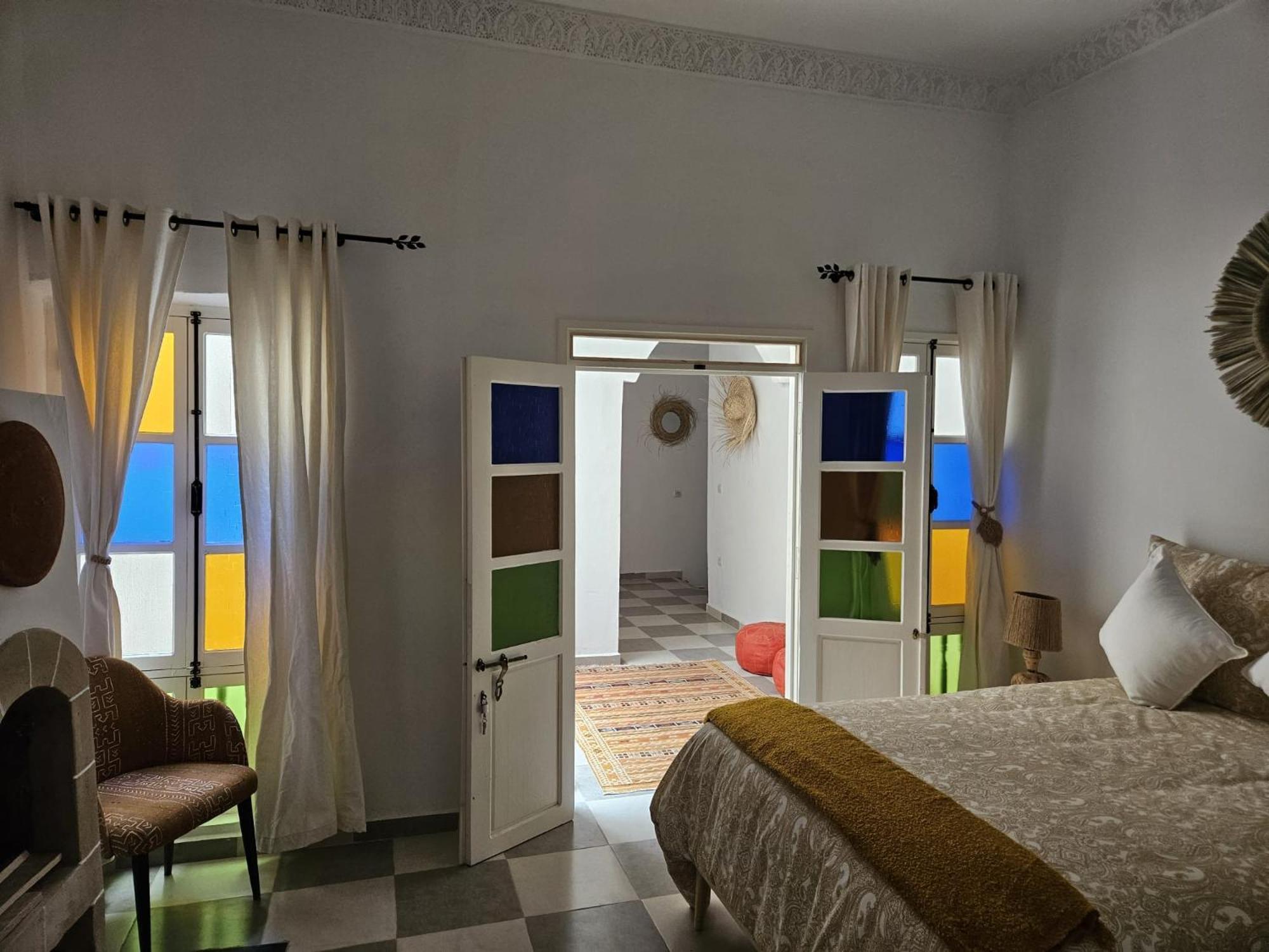 Les Terrasses Suites Home - Yoga Studio Эс-Сувейра Экстерьер фото